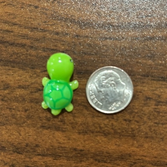 NWT Green Tiny Turtle Turtley Awesome Emotional Support Gift Decor - Picture 2 of 3